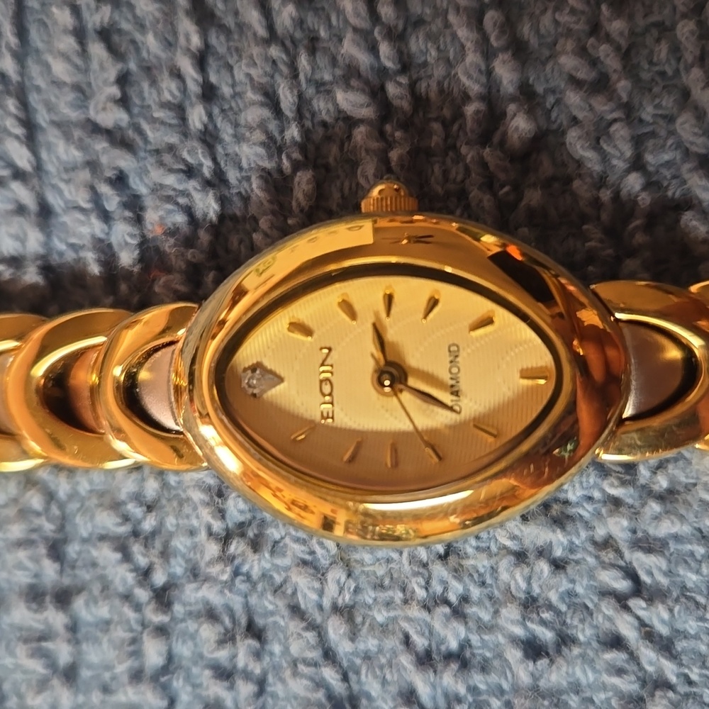Elgin Diamond Ladies Watch.  Japan Movement Tri-color band.